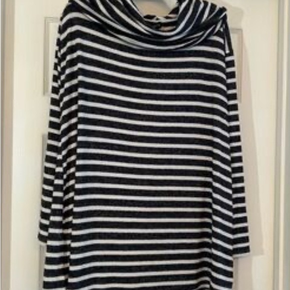 Lane Bryant Plus Size 18/20 Black and White Striped Cowl Neck Sweater - Picture 1 of 5
